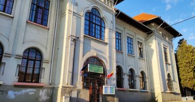 Prigoniți din propriile școli, profesorii ucraineni au semnat contracte de muncă în România - 2