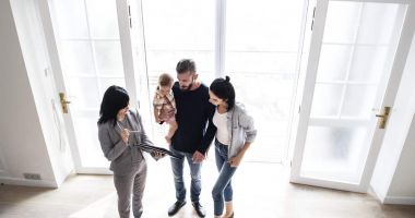 Scumpiri pe piaţa imobiliară din Constanţa. "Cresc şi ratele, şi avansul! Cine îşi mai permite?" - 2
