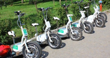 Galerie foto. Premieră pe străzile din Constanța. A apărut cel mai ușor mijloc de transport - 4