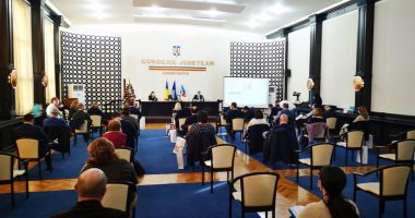 Stire din Politică-Administrație : Consilierii locali din Constanța, reuniți în ședință. Ce proiecte au trecut de votul lor