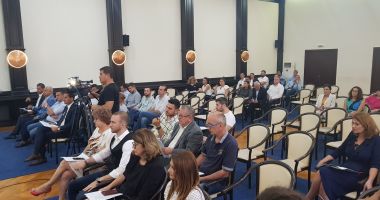 Stire din Politică-Administrație : Liberalii au pierdut un mandat la redistribuire. Cine face parte din Consiliul Local Constanţa