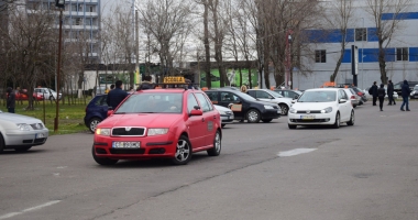 Spații noi și probleme vechi la Serviciul de Permise și Înmatriculări Constanța. "Programările se pot face și online" - 7