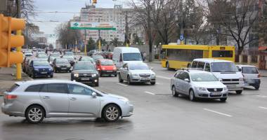 Sens giratoriu în intersecția Lăpușneanu cu N. Iorga. Când va fi gata și cum va afecta circulația - 5