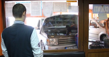 Disperare în service-urile auto: "Vor să ne închidă!" - 2