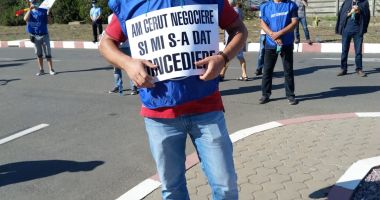 Sindicaliștii protestatari cer demisia conducerii companiei Constanța South Container Terminal - 5