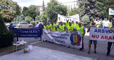 Sindicatele acuză Puterea că vrea să pună mâna pe ARSVOM, pentru a sifona banul public - 7