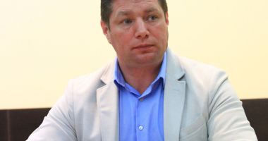 Stire din Politică-Administrație : Primarul Iulian Soceanu: "Avem noi proiecte pentru dezvoltarea oraşului Techirghiol"