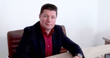 Stire din Politică-Administrație : Miniparcul Acvatic din Techirghiol va fi concesionat. Primarul a retras proiectul de pe ordinea de zi