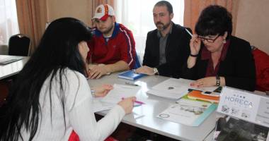 Stire din Social : Șomerii constănțeni au dat iama la bursa locurilor de muncă