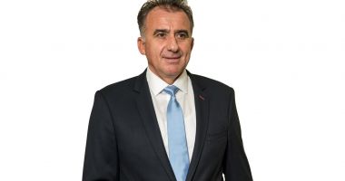 Revoltă între taximetriști: „Ne dau în cap, ca să deschidă larg ușa transportului alternativ!” - 2