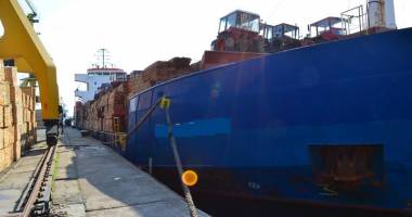 Spălare de bani în portul Constanța. Două nave au fost reținute - 7