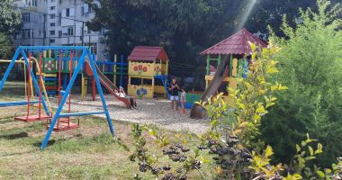 Copiii din Casa "Speranța" sunt minunaţi, dar abandonaţi. A ajuns la centru după ce i-a murit mama - 3