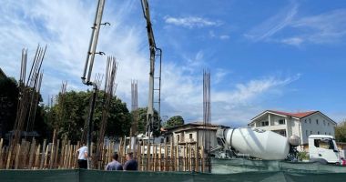S-a turnat placa pentru fundaţie. Lucrările la ambulatoriul Spitalului Municipal Mangalia avansează - 2