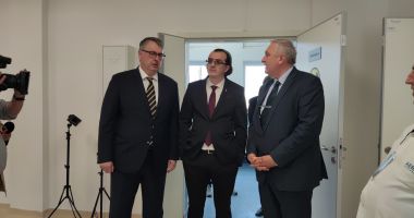 Spitalul Hârșova, dat exemplu de nume sonore ale medicinei: are aparatură de top, unică în țară! - 3