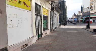 Centrul Constanței, în suferință! Imagini sumbre, demne de filme de groază! - 9