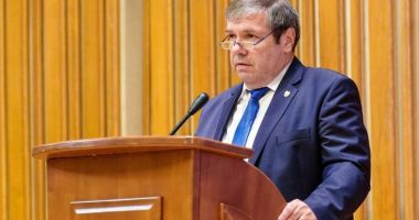 Stire din Politică-Administrație : Senatorul Ștefan Mihu: "Copiii cadrelor medicale decedate în urma Covid-19 vor beneficia de pensie de urmaș"