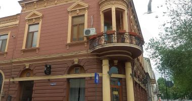 Parfum de amintiri! La pas, prin trecutul străzii Ecaterina Varga - 7
