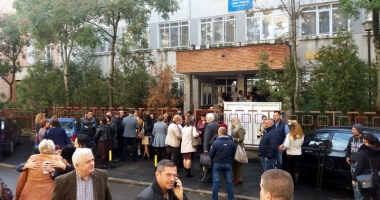 Stire din Cultură-Educație : Surprize de proporții și răsturnări de situație la concursul de directori