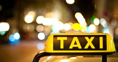 Stire din Eveniment : Ce sancțiuni pregătesc Poliția și Primăria pentru taximetriștii obraznici