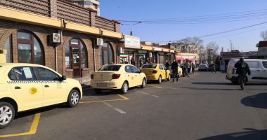 Taximetriștii din Constanța, la masa tratativelor. „Au cerințe absurde!” - 2