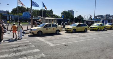 Taximetriștii se pregătesc de protest. „Facem miting în fața primăriei, în ziua ședinței de Consiliu Local” - 2