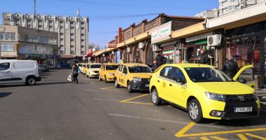 Stire din Social : Starea de urgență aproape a golit Constanța de taxiuri! "Preferăm șomajul tehnic!"