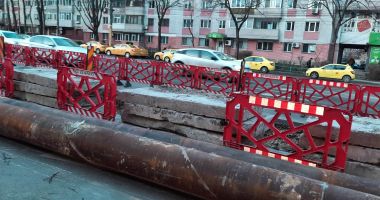 Până când mai durează? Constănţenii, sătui de întreruperile de apă caldă şi gropile din oraş - 6