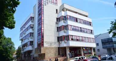 Sărmanii țării! Cu pensii modice, dar fără tichete "Sprijin pentru România" - 2