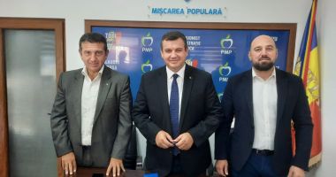 Stire din Politică-Administrație : Preşedintele PMP, Eugen Tomac, mesaj de la Constanţa: "Cer coaliţiei de la guvernare să se dezică de UDMR"