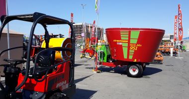 Tractorul "Tagro", produs la Reghin, vedeta Expoziției Internaționale Expoagroutil - 5