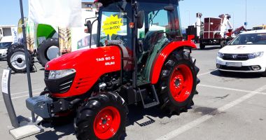 Stire din Economie : Tractorul "Tagro", produs la Reghin, vedeta Expoziției Internaționale Expoagroutil