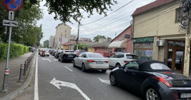 Trafic de coşmar şi haos al parcărilor în cartierul Tomis II. „Ne-au învrăjbit între noi!” - 4