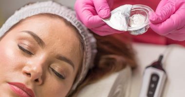 Stire din Sănătate : Vreți să vă păstrați tenul frumos? Apelați la tratamentul facial cu efect Bohr!