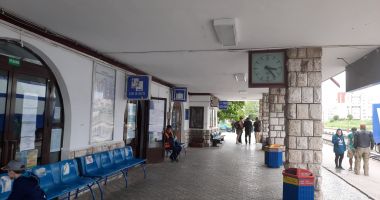 Mizerie și neglijență pe drumul de fier! Sudul litoralului, prin ochii călătorului din tren - 11