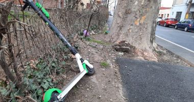 Câtă indolență! Trotinetele electrice, abandonate prin Constanța. De ce nu este nimeni amendat? - 4