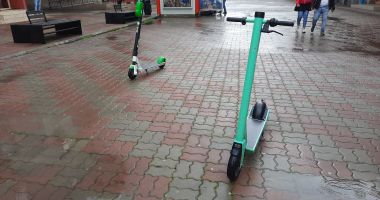 Constanța, împânzită de trotinete electrice lăsate aiurea! Iată ce e de făcut - 5