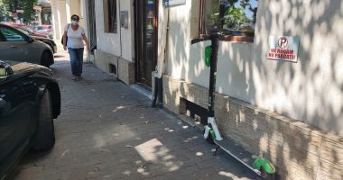 Se face disciplină pe trotuare! Trotinetele electrice lăsate de izbeliște vor fi ridicate de primărie! - 4