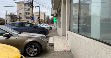 Cine îşi face milă de pietoni? Cartiere întregi fără trotuare, în Constanţa! - 2