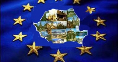 Stire din Politică-Administrație : Peste 8 miliarde și jumătate de euro din fondurile europene trebuie cheltuiți până în 2013