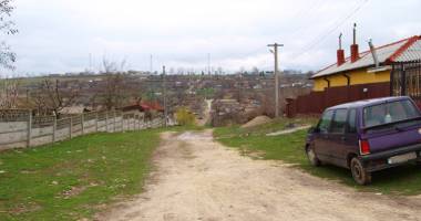 Stire din Politică-Administrație : Fondurile europene, ultima speranță a primarului din Aliman