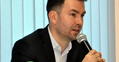 USR propune dezbatere pe tema implementării unui sistem național de alertare prin SMS în caz de dezastru