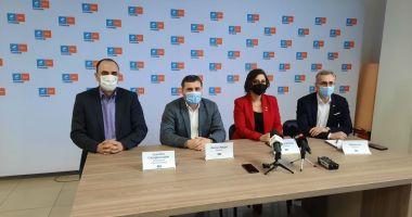 Stire din Politică-Administrație : USR-PLUS Constanţa se implică în dezastrul de pe plaja Corbu. „Trebuie să oprim construcţiile”