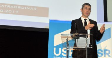 Stire din Politică-Administrație : USR cere demisia ministrului Tudorel Toader și a inițiat moțiune simplă