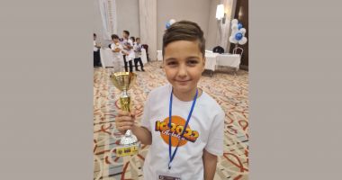 Performanța mondială se atinge cu sacrificii. Ce face în vacanță genialul Filip Rădulescu - 5