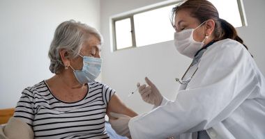Dezinteres major pentru vaccinarea anti-Covid. "Lumea s-a obişnuit cu virusul" - 2
