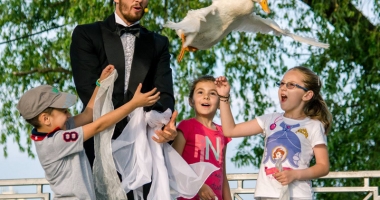 Constănțenii lasă televizorul pentru  un week-end plin de magie, în oraș - 8