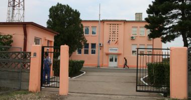 După ce ați prăpădit flota națională, după ce distrugeți Radionav, ARSVOM și ANR, veți desființa și Marea Neagră? - 5