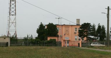 După ce ați prăpădit flota națională, după ce distrugeți Radionav, ARSVOM și ANR, veți desființa și Marea Neagră? - 6