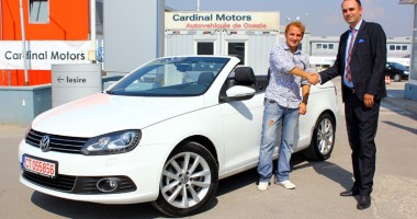 Stire din Economie : Volkswagen Eos, decapotabila pe gustul lui Mihai Trăistariu