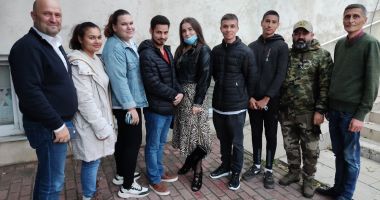 Povești de voluntari. „Din puținul pe care îl fac, vreau să cred că voi schimba ceva!” - 2